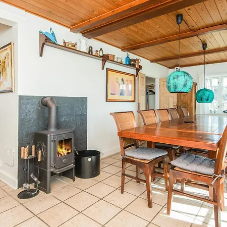 Сasa de vacaciones 10 Person In *